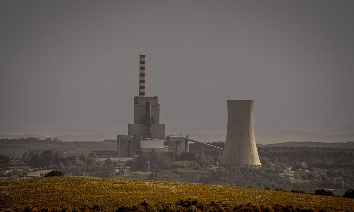 De ce variază prețul energiei electrice? Întrebări frecvente despre piața angro