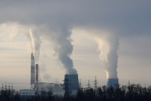 Cum a evoluat schema de plafonare și compensare a prețurilor la energie